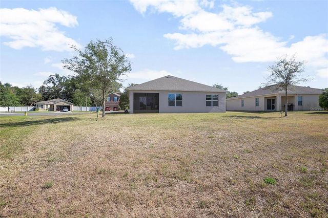 811 GRAND PARK COURT, Deland, FL 32724