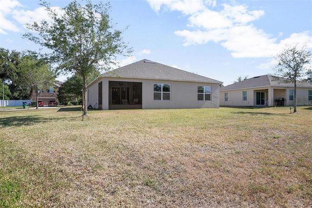 811 GRAND PARK COURT, Deland, FL 32724