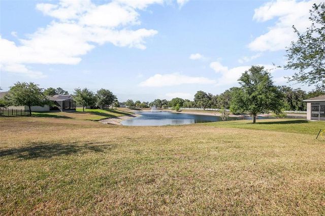 811 GRAND PARK COURT, Deland, FL 32724