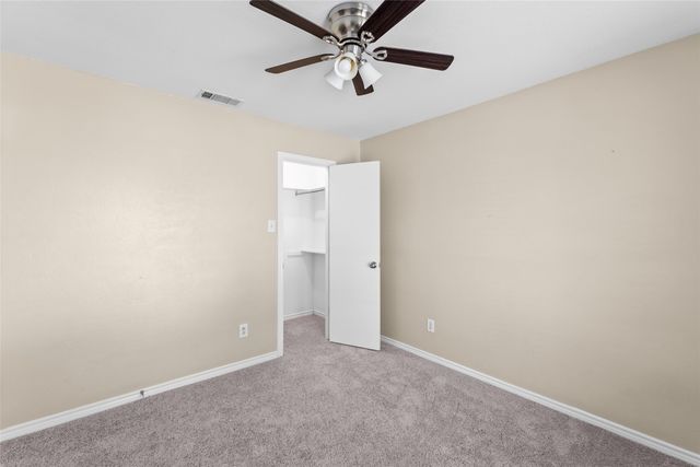 500 Pidgeon Court, Desoto, TX 75115