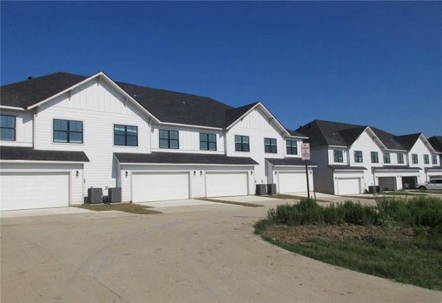 2114 Crescent Pointe Parkway, College Station, TX 77845