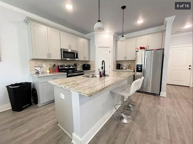 2114 Crescent Pointe Parkway, College Station, TX 77845