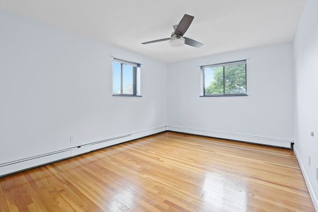 8 Riverside St 3-3, Watertown, MA 02472