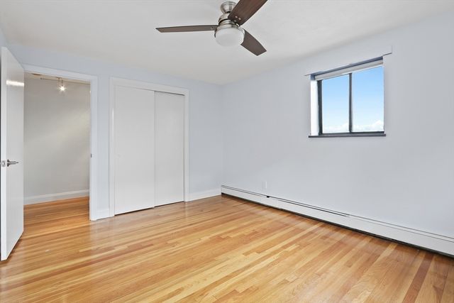 8 Riverside St 3-3, Watertown, MA 02472