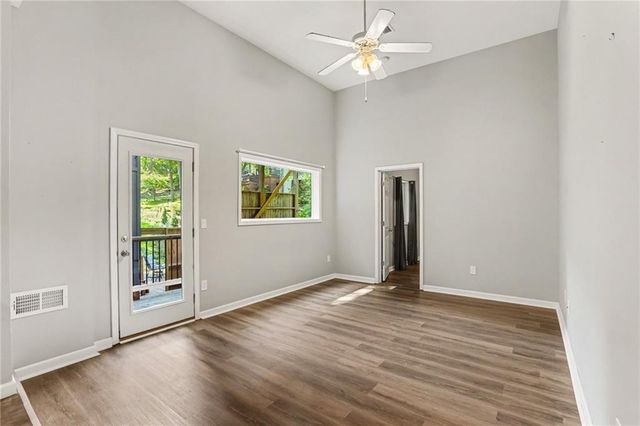 4718 N Mulberry Court, Kansas City, MO 64116