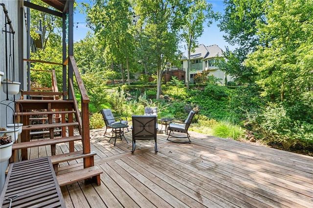 4718 N Mulberry Court, Kansas City, MO 64116