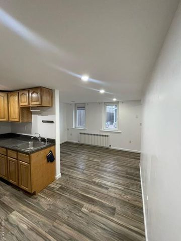 7161 70th Street, Glendale, NY 11385