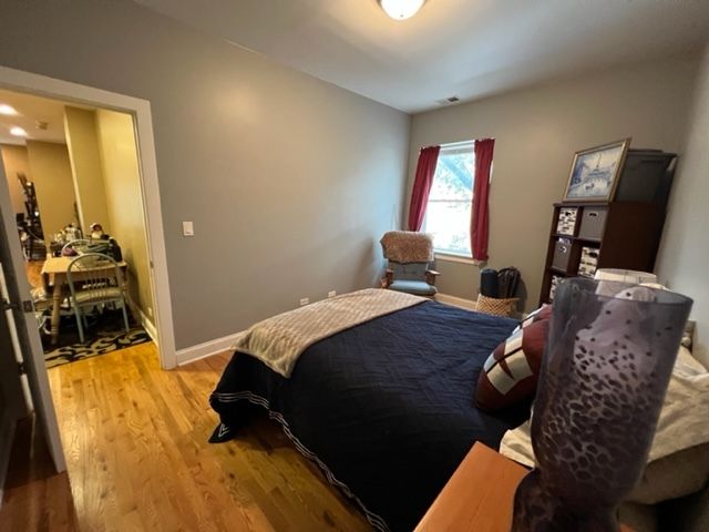 4855 N Springfield Avenue 2, Chicago, IL 60625
