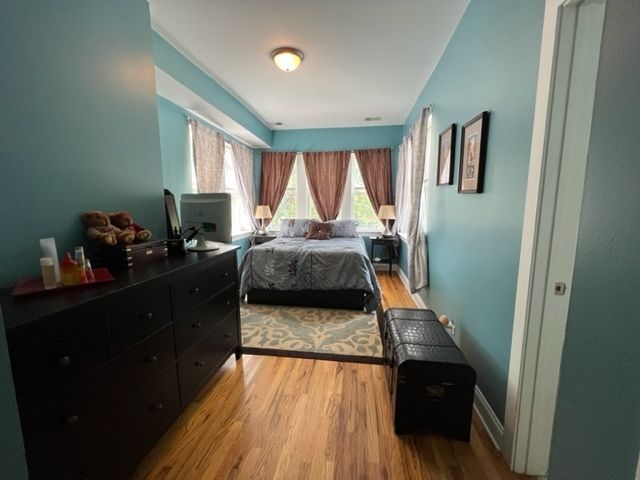 4855 N Springfield Avenue 2, Chicago, IL 60625