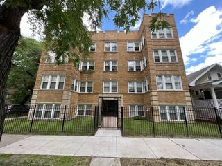 4855 N Springfield Avenue 2, Chicago, IL 60625