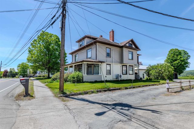 2729 Dartmouth College Highway, Haverhill, NH 03774