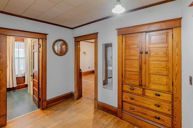 2729 Dartmouth College Highway, Haverhill, NH 03774