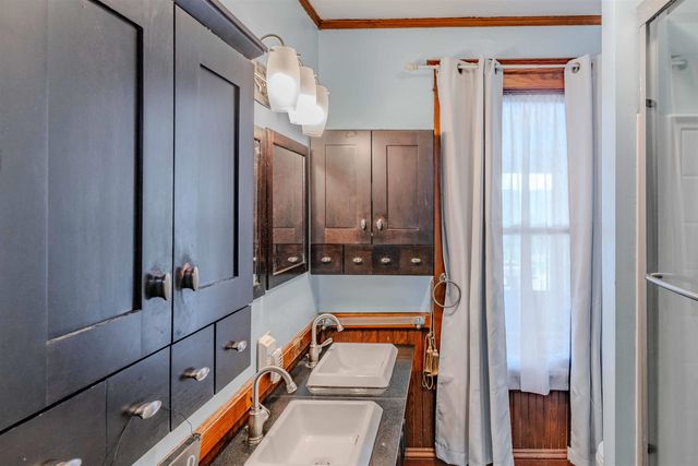 2729 Dartmouth College Highway, Haverhill, NH 03774