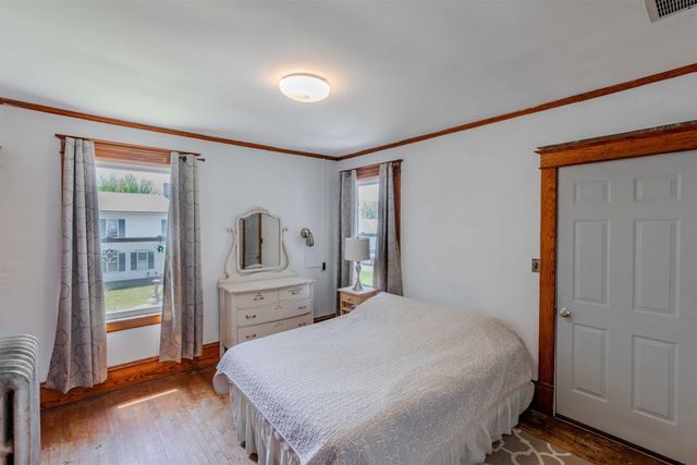 2729 Dartmouth College Highway, Haverhill, NH 03774