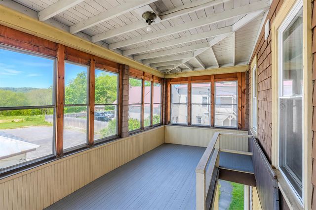 2729 Dartmouth College Highway, Haverhill, NH 03774