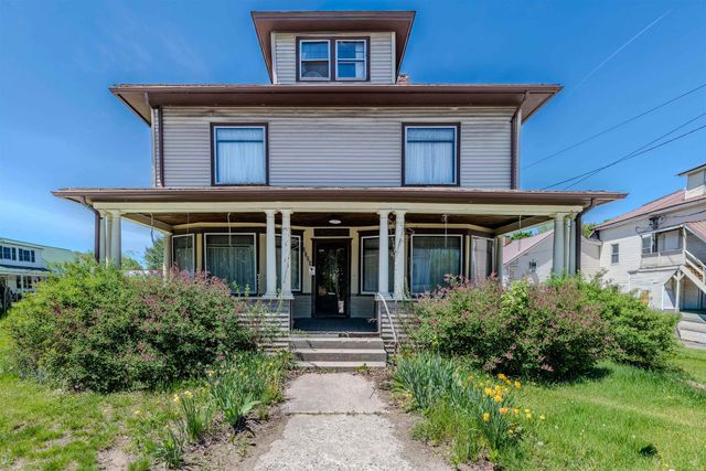 2729 Dartmouth College Highway, Haverhill, NH 03774