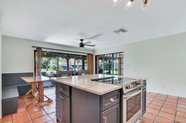 8336 SE Palm Street, Hobe Sound, FL 33455