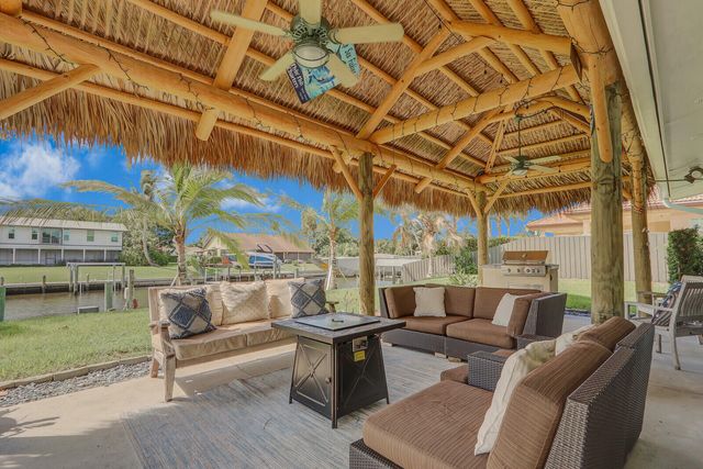 8336 SE Palm Street, Hobe Sound, FL 33455