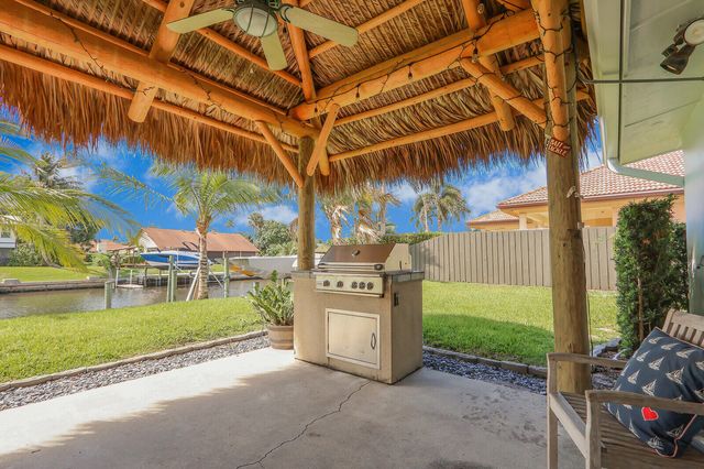 8336 SE Palm Street, Hobe Sound, FL 33455
