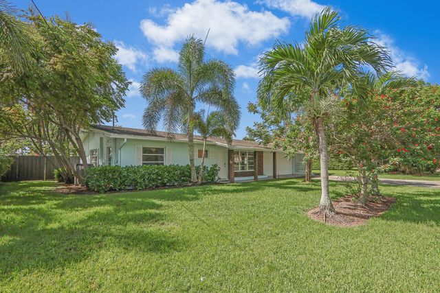 8336 SE Palm Street, Hobe Sound, FL 33455