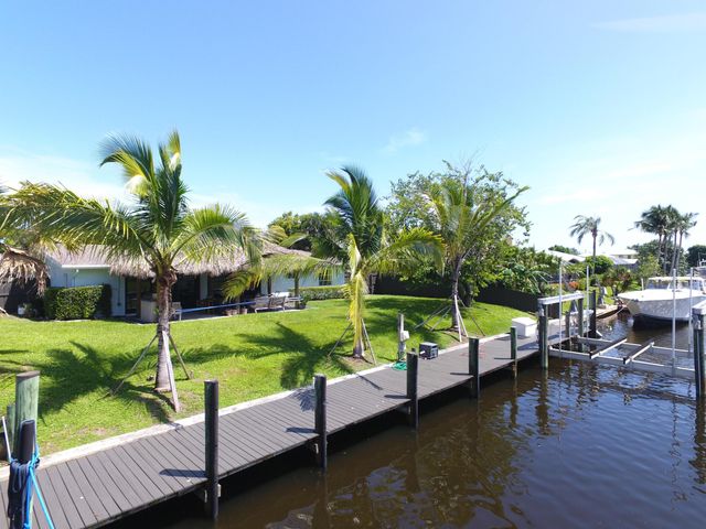 8336 SE Palm Street, Hobe Sound, FL 33455