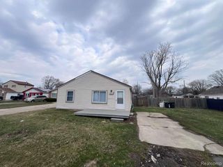 15163 S Beech Daly Road, Taylor, MI 48180