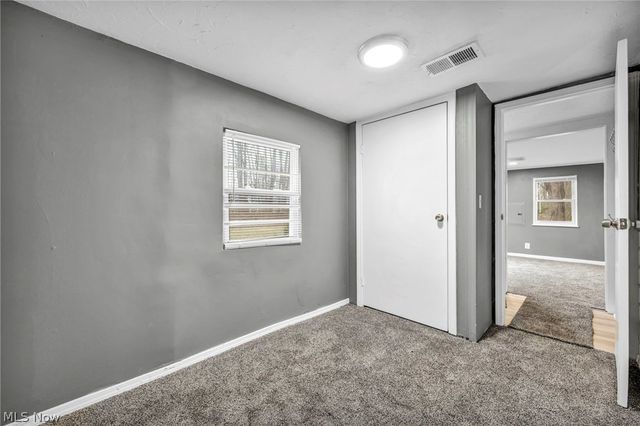 6171 Lee Road, North Ridgeville, OH 44039