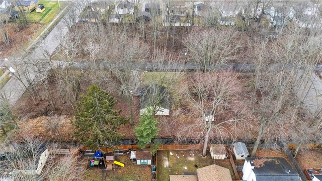 6171 Lee Road, North Ridgeville, OH 44039