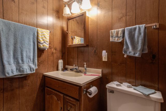 234 Bailey Avenue, South Haven, MI 49090