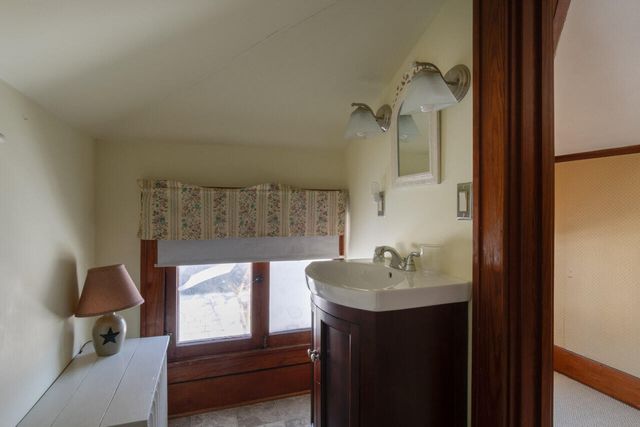 234 Bailey Avenue, South Haven, MI 49090