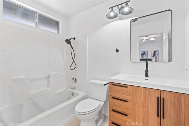 35 Via Encanto, Rancho Santa Margarita, CA 92688