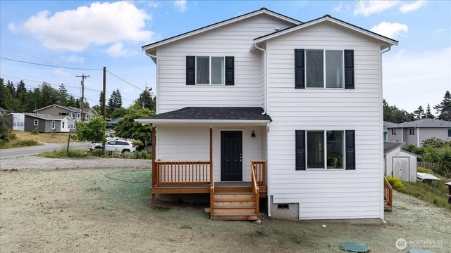 1240 Admirals Drive, Coupeville, WA 98239