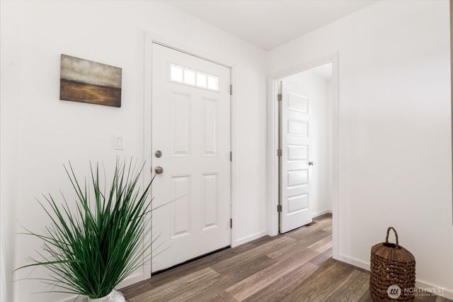 1240 Admirals Drive, Coupeville, WA 98239
