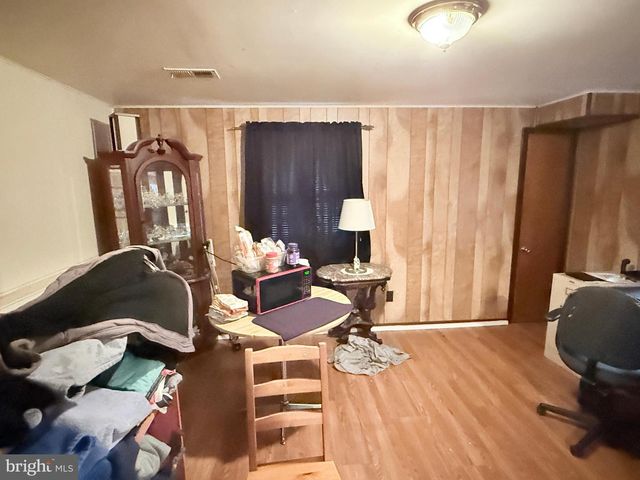 620 BENDER DR, Upper Chichester, PA 19014