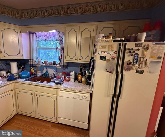 620 BENDER DR, Upper Chichester, PA 19014