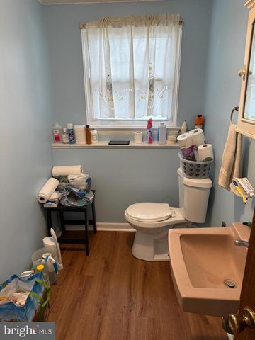 620 BENDER DR, Upper Chichester, PA 19014