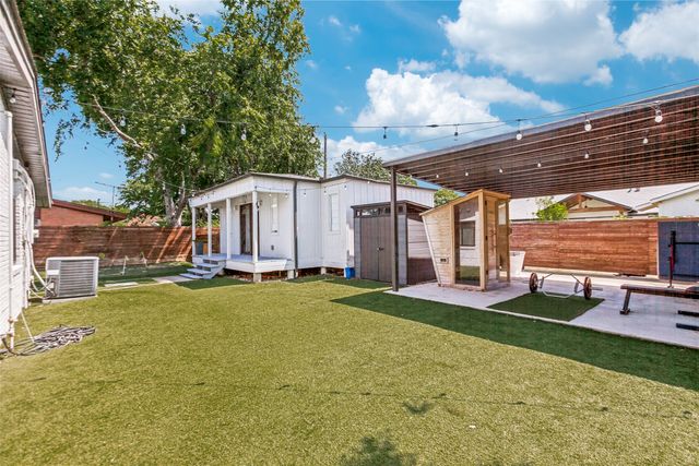 8630 Rolling Rock Lane, Dallas, TX 75238