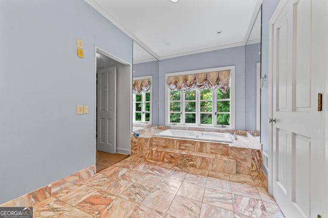 144 Lake Forest Drive, Elberton, GA 30635