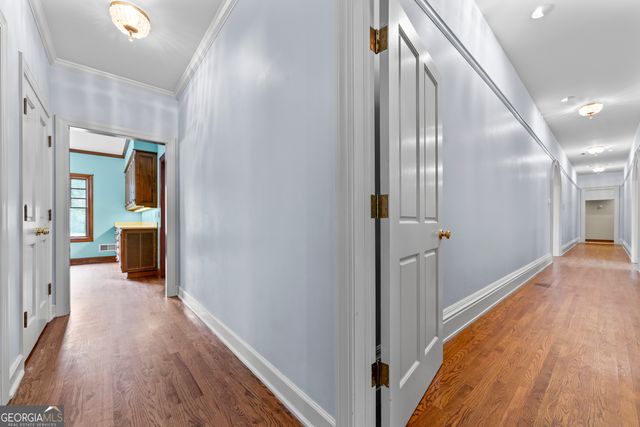 144 Lake Forest Drive, Elberton, GA 30635