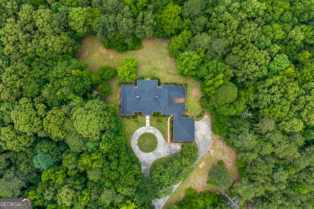 144 Lake Forest Drive, Elberton, GA 30635