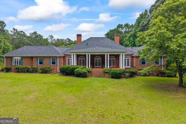 144 Lake Forest Drive, Elberton, GA 30635
