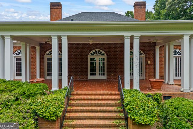 144 Lake Forest Drive, Elberton, GA 30635