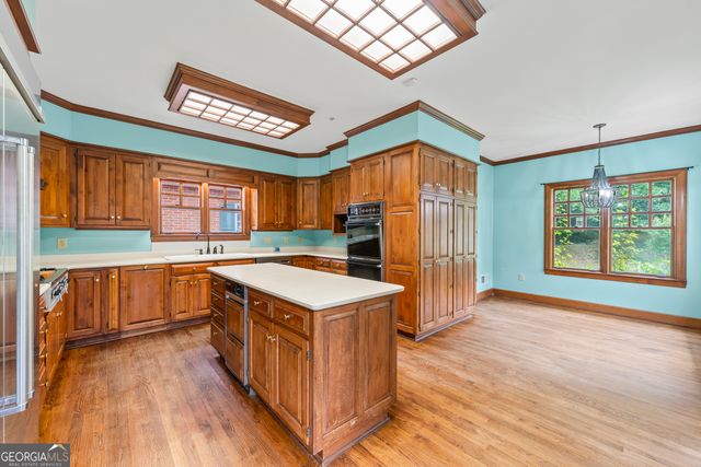 144 Lake Forest Drive, Elberton, GA 30635