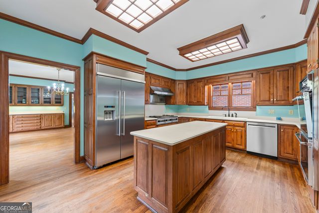 144 Lake Forest Drive, Elberton, GA 30635