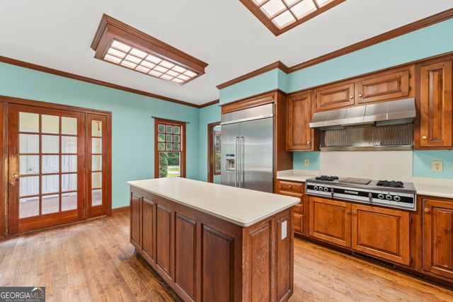 144 Lake Forest Drive, Elberton, GA 30635