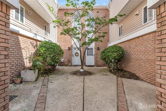 1606 Madaline Drive, Avenel, NJ 07001