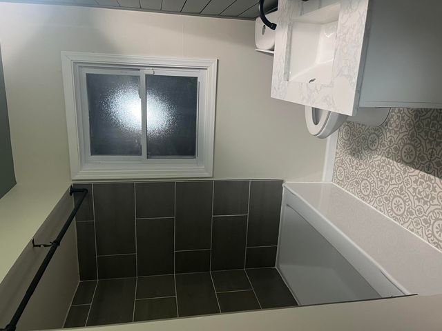 19186 Sunderland Road, Detroit, MI 48219