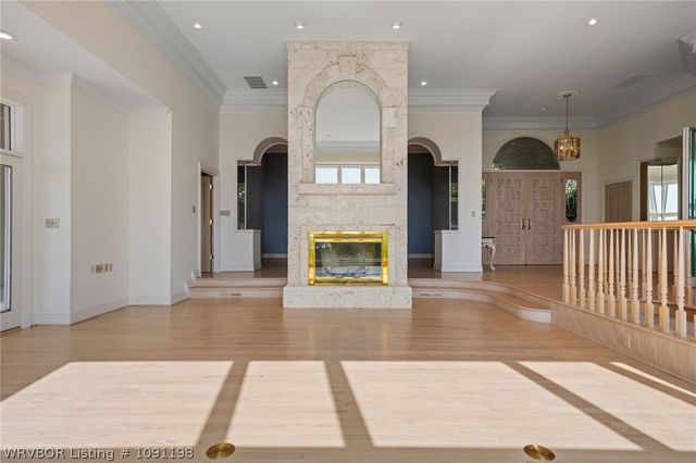 1913 Massard Road, Fort Smith, AR 72903
