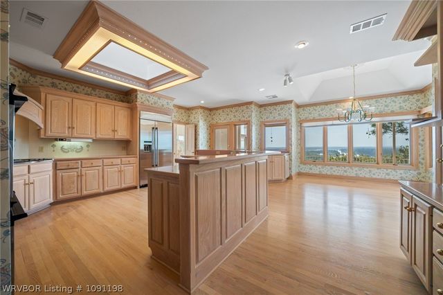 1913 Massard Road, Fort Smith, AR 72903