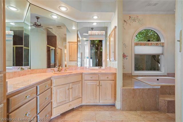 1913 Massard Road, Fort Smith, AR 72903
